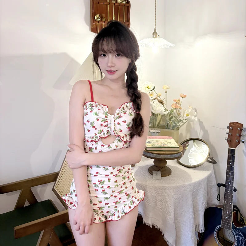 Cute Summer Girls Kawaii One-piece Swimsuit Sweet Strawberry Print Y2k Swimwear Backless Bowknot Swimming Suit for Women